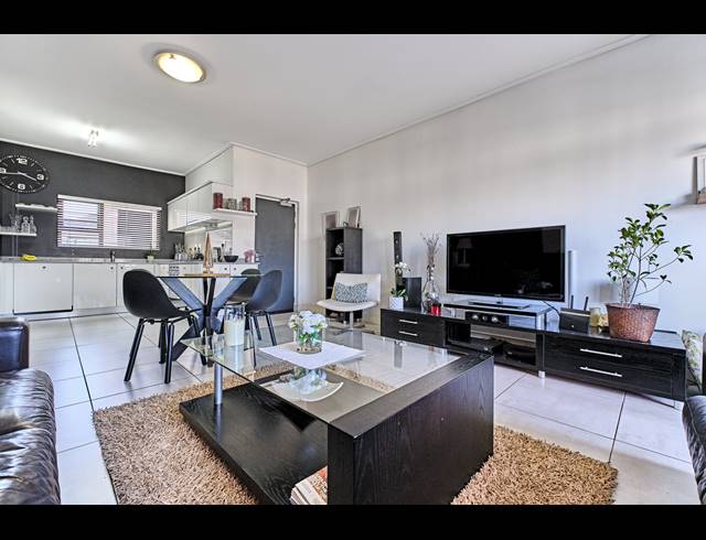 2 BEDROOM APARTMENT FOR SALE IN THE POLOFIELDS
